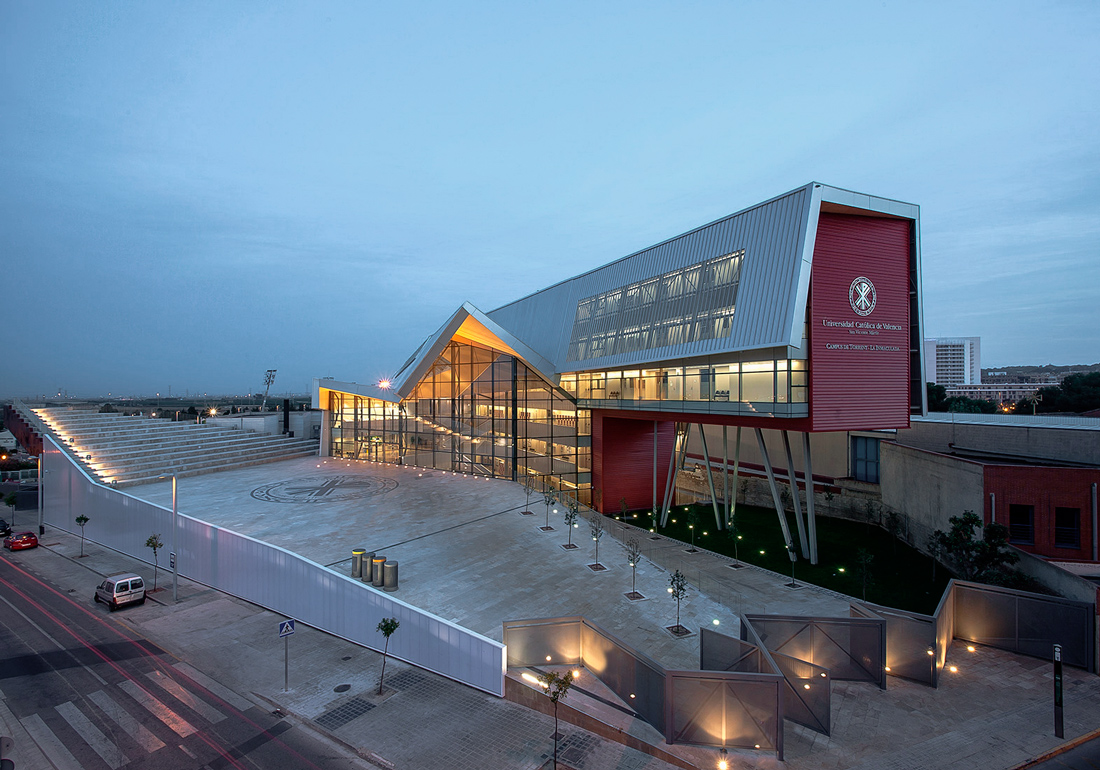 UCV